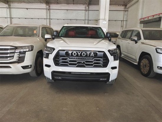 23款丰田红杉批量现车 大幅降价20万