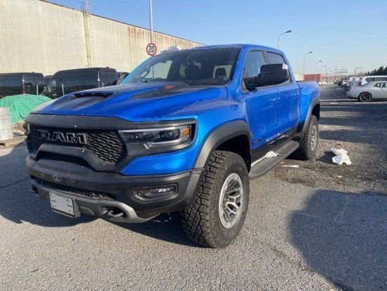 23款道奇霸王龙加版仅售80万起 优惠中