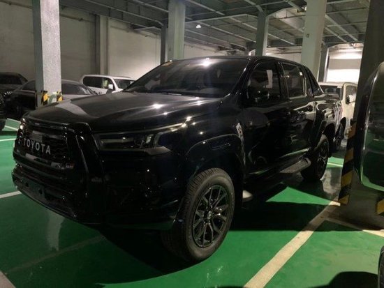 22款菲律宾版丰田海拉克斯GR-S 特价45万