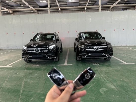 23款奔驰GLS350D 柴油 7座现车接受预定