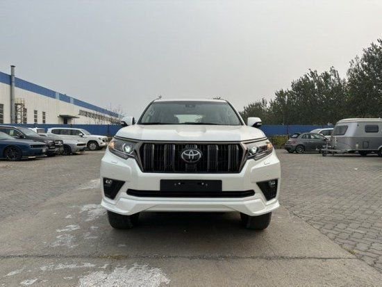 23款丰田霸道4000特价60万起 全国分期