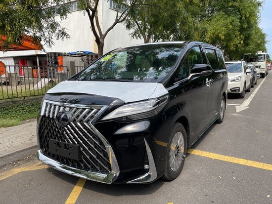 雷克萨斯LM300h车型停产最后一批报价