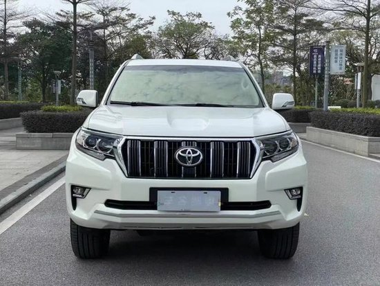 23款中东版丰田霸道4000最低63万起热销