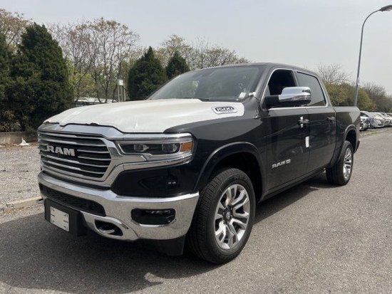 道奇公羊1500长角号西安现车冰点降9万