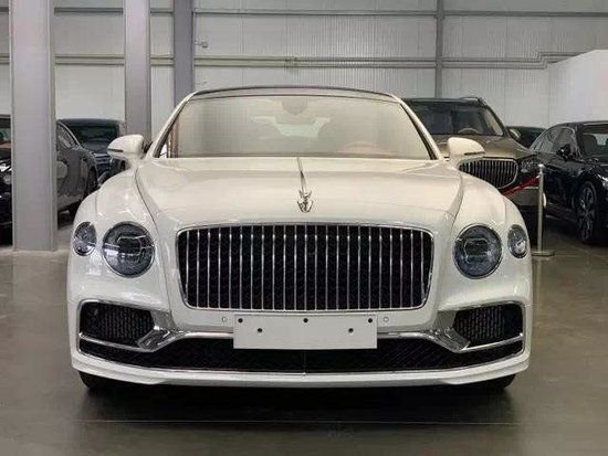 23款宾利飞驰加长天津港直降80万可按揭