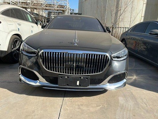 2022款奔驰S450四驱长轴 价格优惠10万