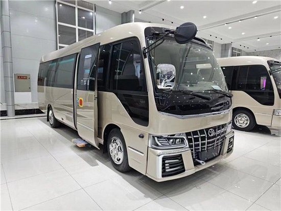 奔驰斯宾特2023款落地价 9座现车优惠