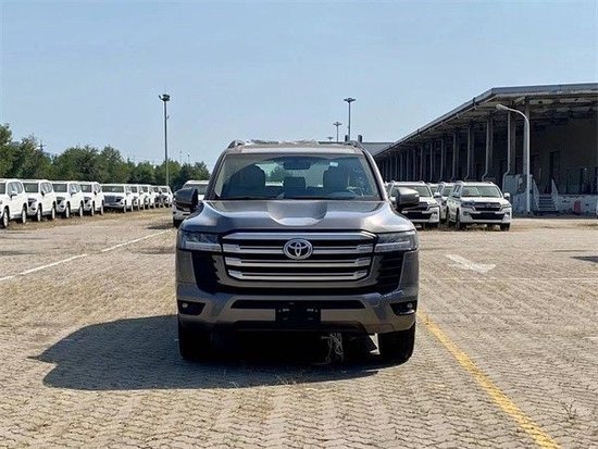 丰田兰德酷路泽4.0L GXR灰米限量特价促