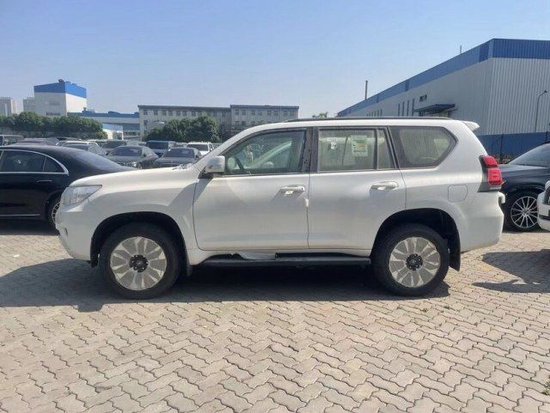 2022款丰田霸道4000国六现车全国上牌