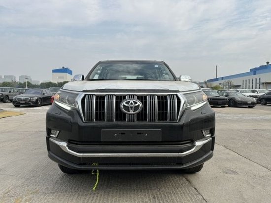 全新丰田霸道4000港口现车特价出售一批