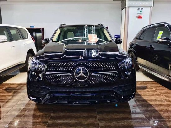 奔驰GLE450加版3.0T汽油23款现车出售