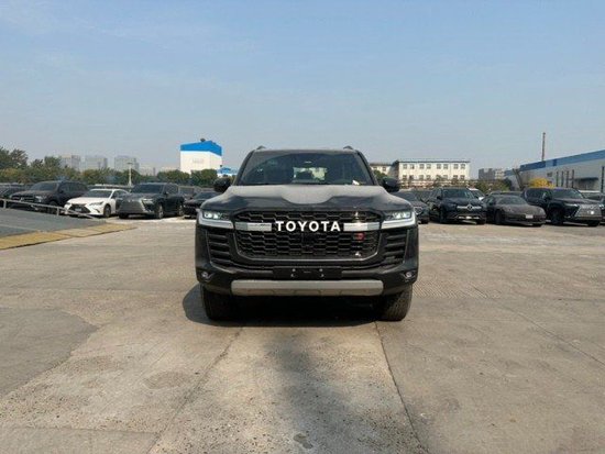 23款丰田酷路泽LC300GR 三把锁最新报价