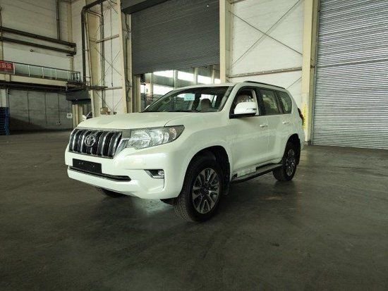 23款丰田霸道4000国六现车促销63万起售