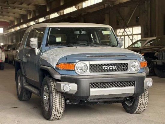 23款丰田FJ酷路泽西安促销直降8万