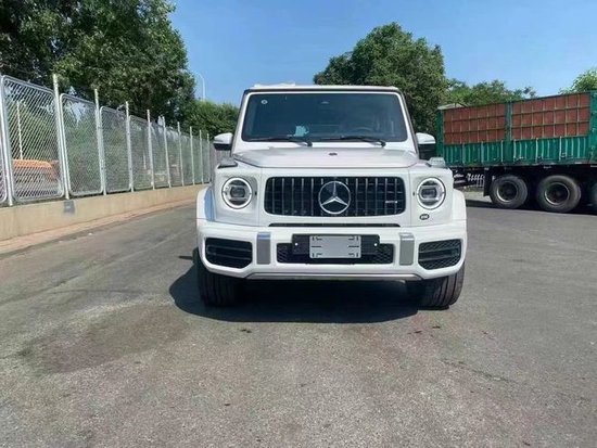 23款奔驰G63天津现货对比中规便宜40万