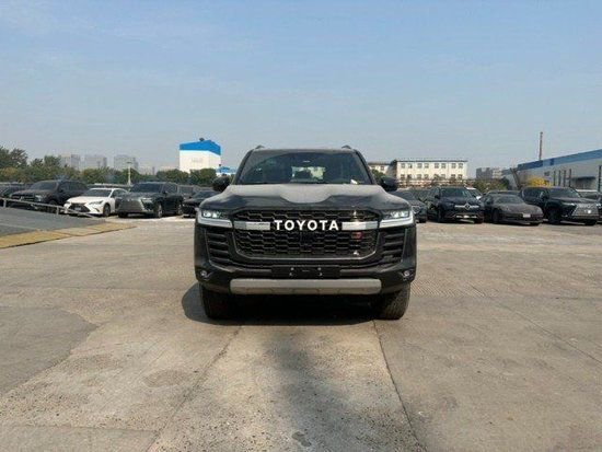 2023款丰田酷路泽LC300GR港口现车价格