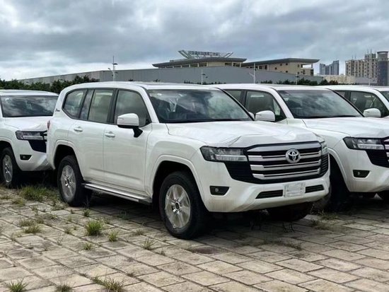 22款丰田酷路泽LC300 3.5T排量报价优惠