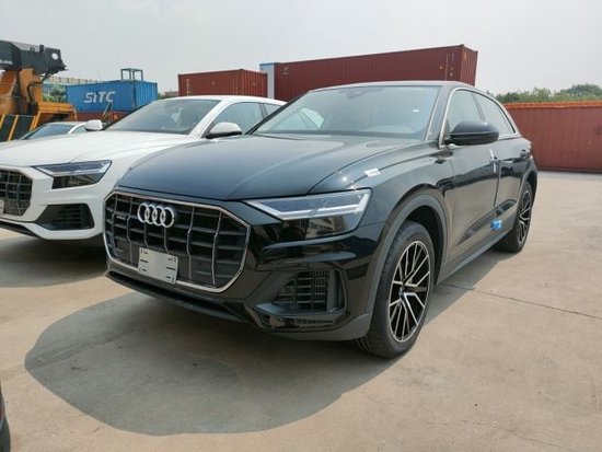 2023款奥迪Q8欧规3.0当天票随时提现车