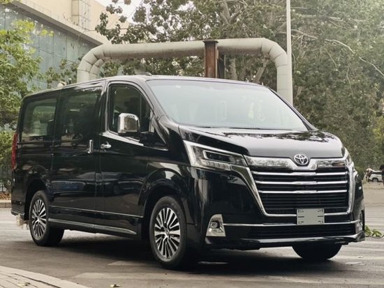 23款丰田格兰维亚3.5汽油顶配 现车报价