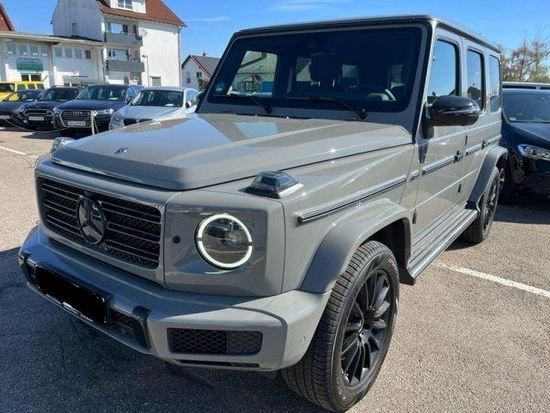 2023款奔驰G400d 首付55万随时提车