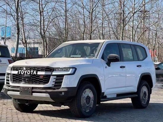 2023款丰田酷路泽3.5T现车手续齐95万起