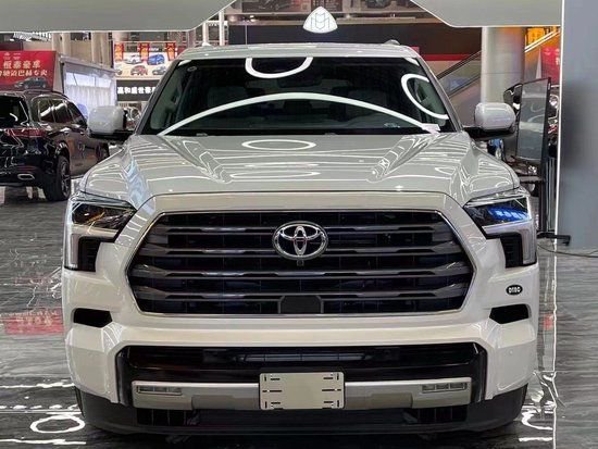 2023款丰田红杉搭载3.5tt 港口最大优惠