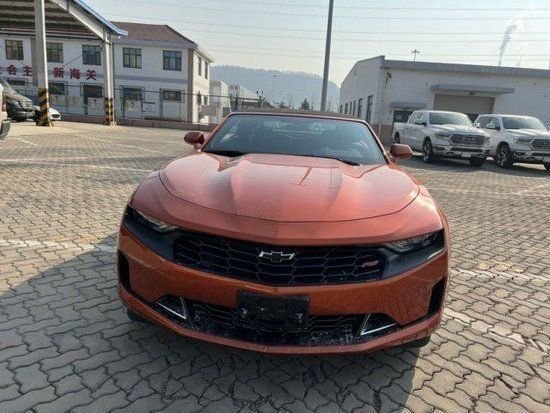 2023款雪佛兰科迈罗大黄蜂西安国六现车