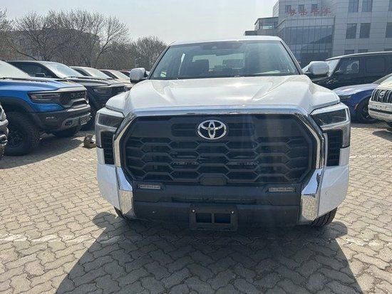 23款丰田坦途3.5T现车手续齐47万最低价