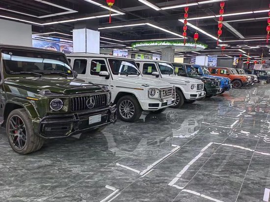 23款奔驰G63进口韩版现车230万最低价