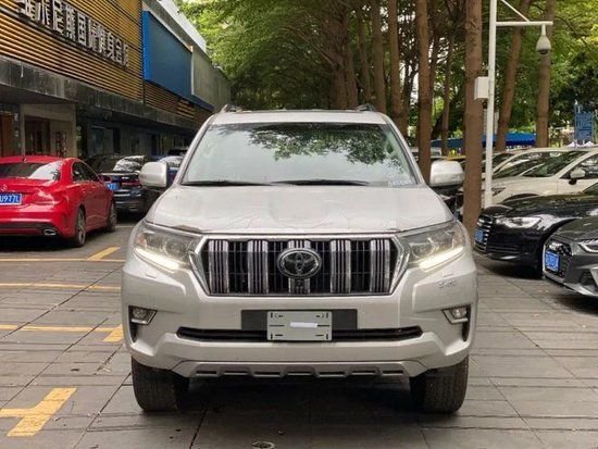 丰田霸道2800现车配置多选价格优惠48万