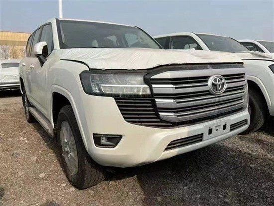 2022款丰田4.0陆巡lc300 港口大量现车