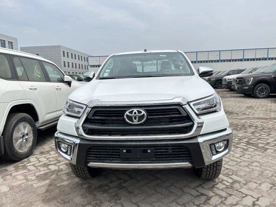 23款丰田海拉克斯2.8T中东霸王专用37万