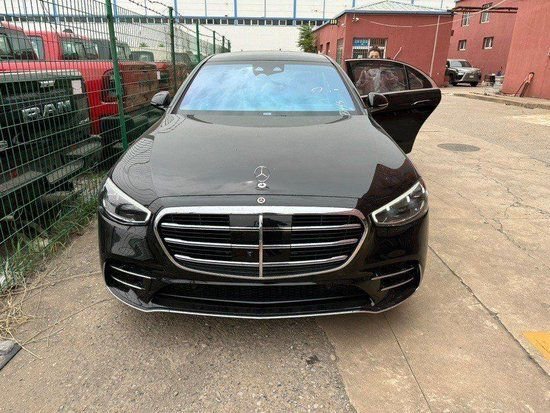 2023款奔驰S500平行进口优惠20万抢购