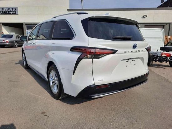 23款丰田塞纳2.5四驱 西安促销直降7万元