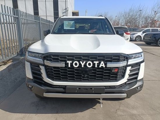 丰田LC300酷路泽3.5GR运动 现车直降17万