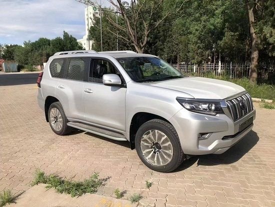 23款国六丰田霸道2800柴油版清仓甩卖