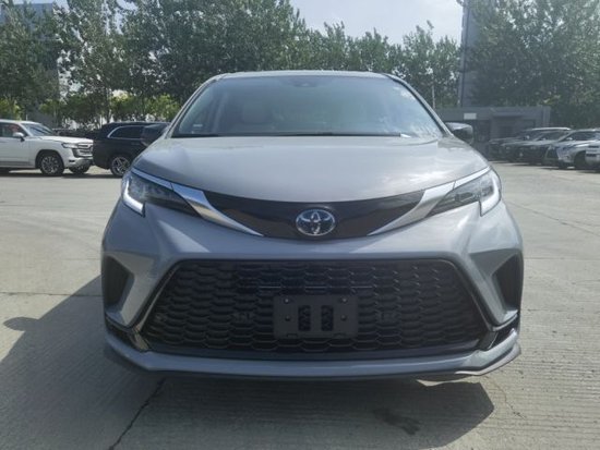 丰田塞纳2.5L油电混合四驱23款高配价格