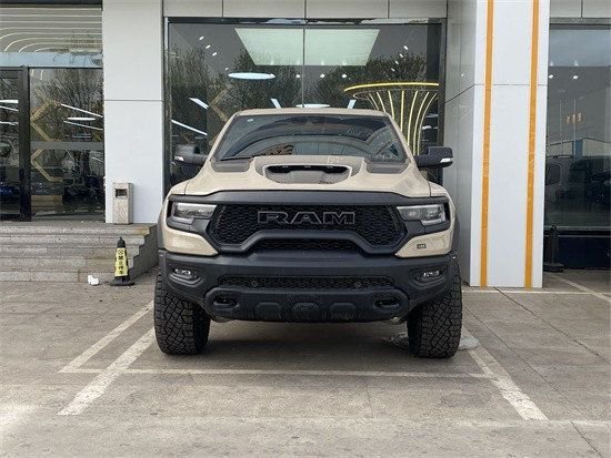 23款道奇霸王龙6.2T最低优惠降价中