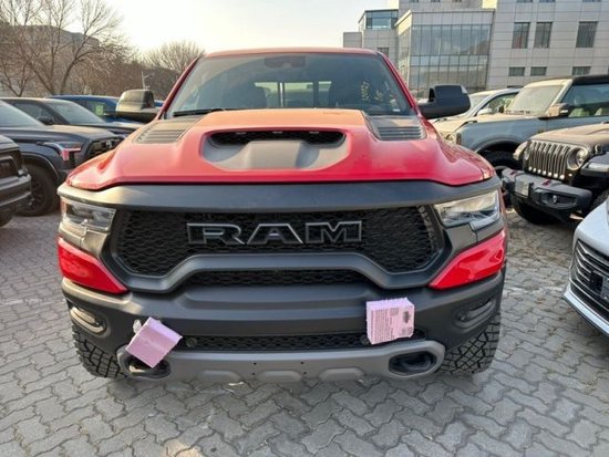 23款道奇霸王龙6.2T港口最低售价82万起