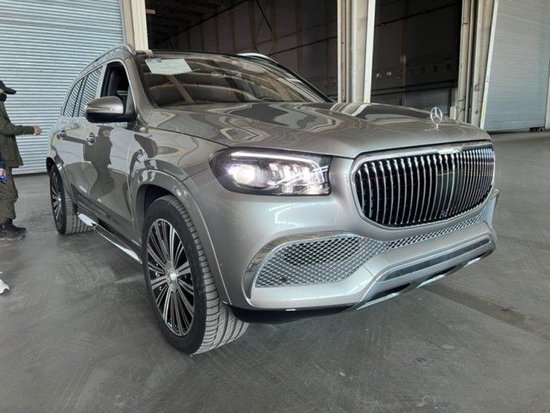 2023款迈巴赫GLS600香槟金至尊限量价格