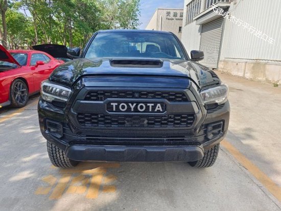 2023款丰田塔库玛皮卡3.5升V6现车报价