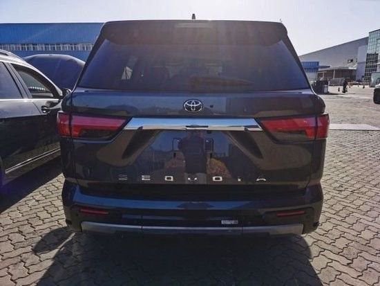 23款丰田红杉西安现车配置齐 分期价格