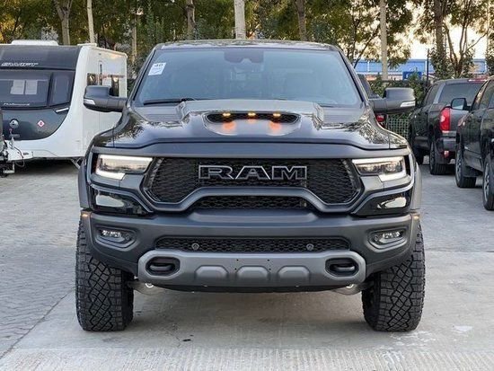 越野穿越冲砂首选皮卡—23款道奇霸王