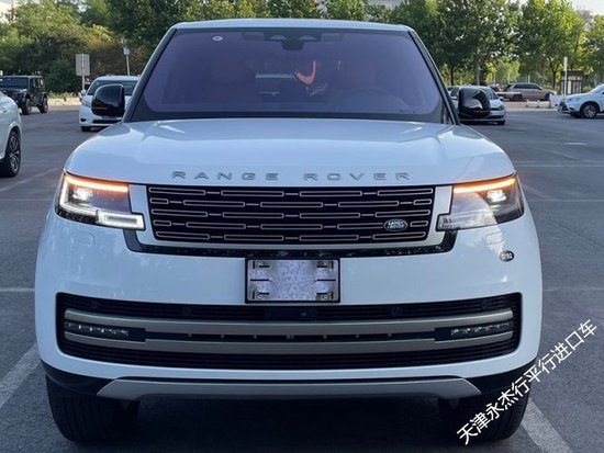 2023款路虎揽胜行政3.0T P400汽油SE标轴