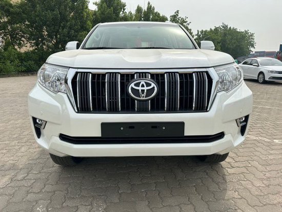 2023款丰田霸道4000TXL 最热门车型60万