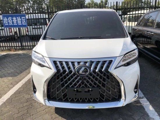 2023款雷克萨斯LM300降价 跌破130万