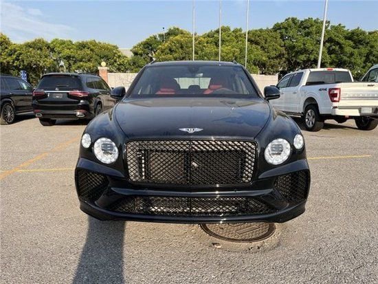 2023款宾利添越钜惠秒杀天津港底价促销