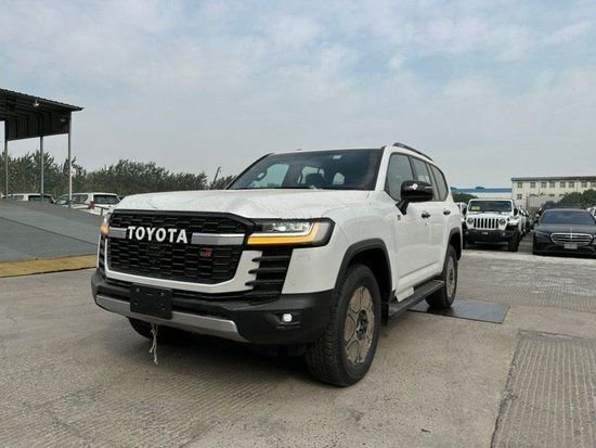 23款丰田酷路泽3300柴油版最新行情出售