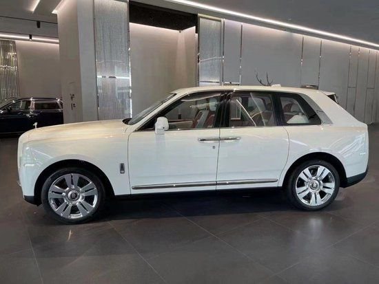 劳斯莱斯库里南西安现车配置齐多少钱