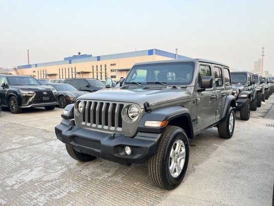 23款JEEP牧马人加版SPORT现车38万起售